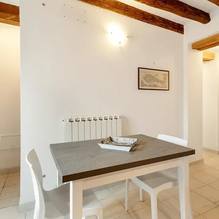 Cannaregio Elegant Apartmán *